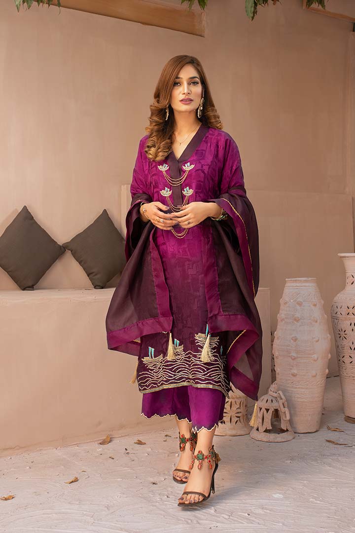 SADIA TARIQ | SELENE - LUXURY PRET - SALTANAT