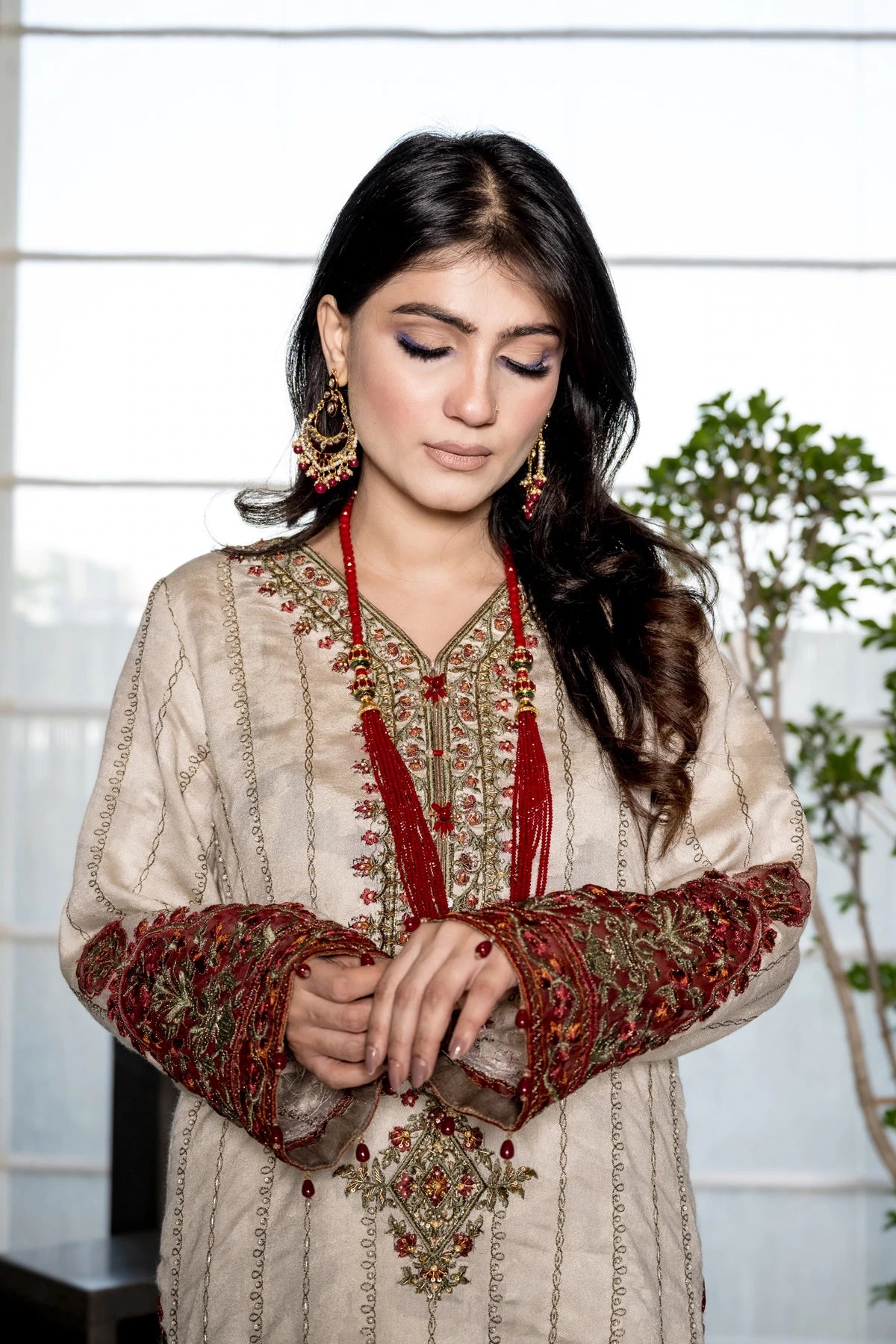 Vintage Cream and Red - Sania Hassan