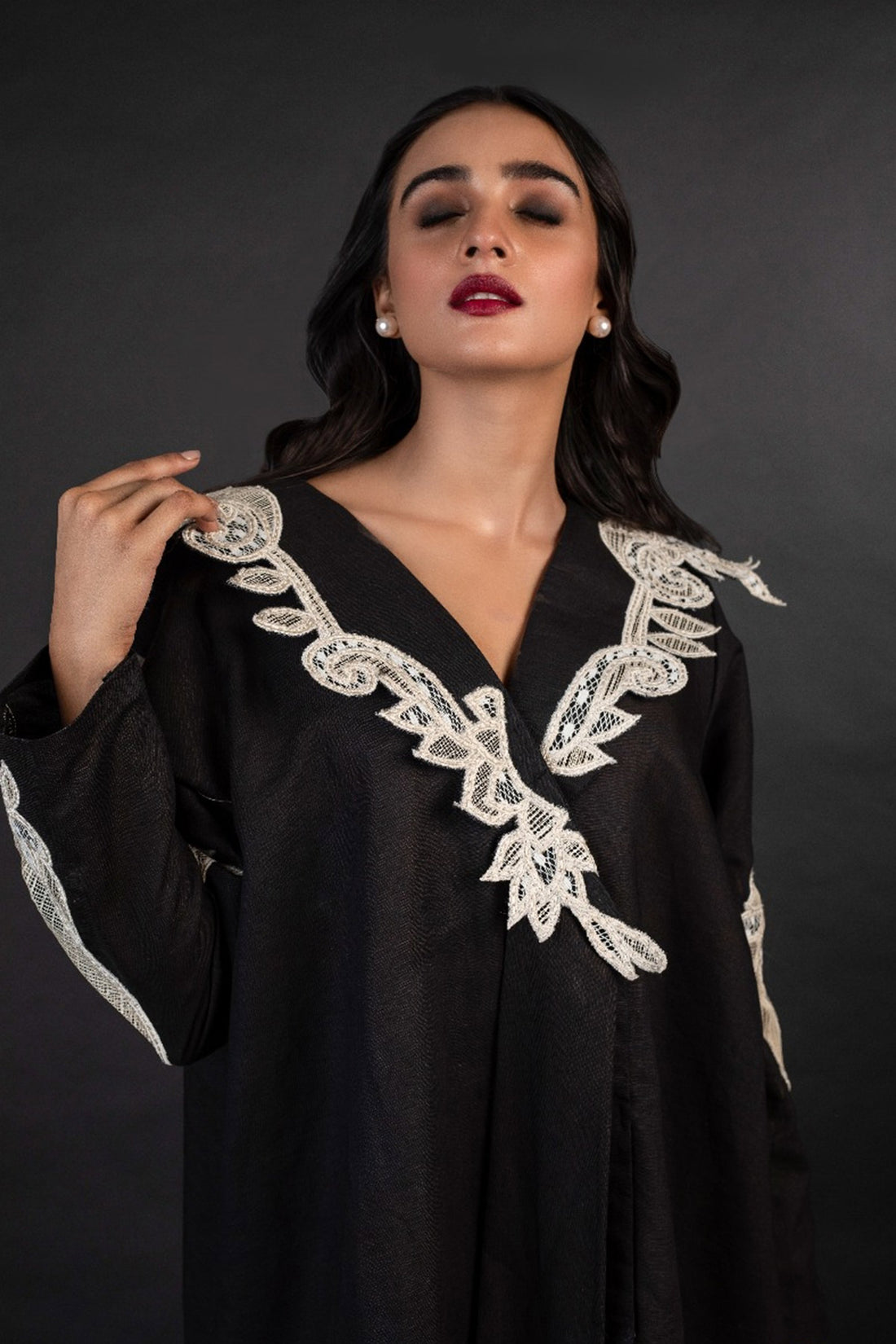 Deena Cutwork Tunic - Aleena & Fareena