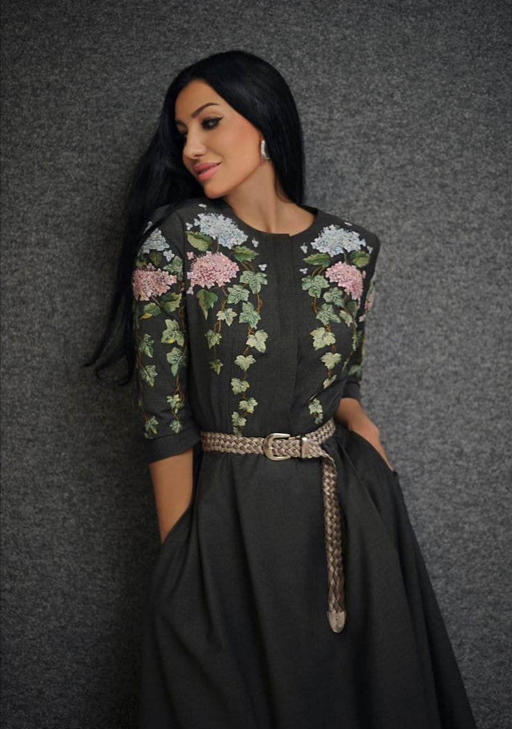 Blossom Queen - Ready to wear by Rohtas Clothing