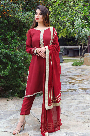 Sweet Scarlet - Exclusive Collection by Hina Hassan