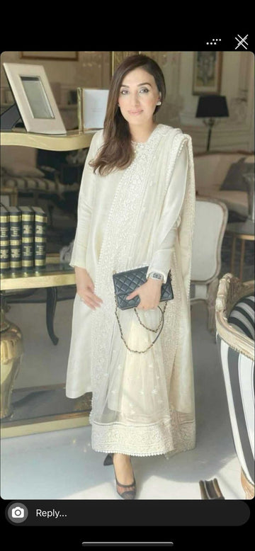 Outfit & Dupatta - Rizwan Beyg