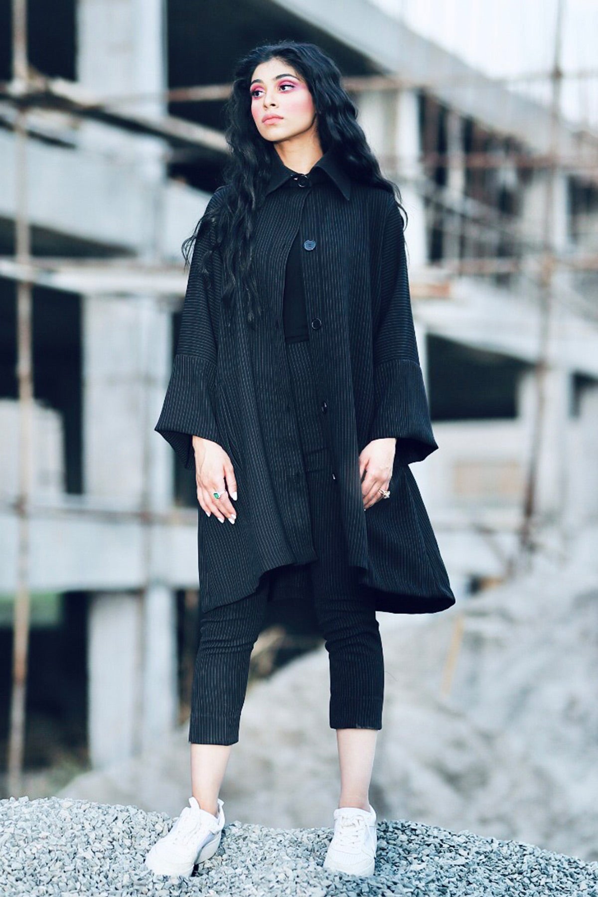 White Line Separates - Pulse By IVY